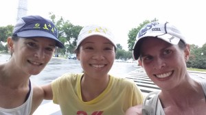Rainy Run with some members of the Oiselle flock!