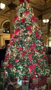 Christmas Tree Stop at the Willard